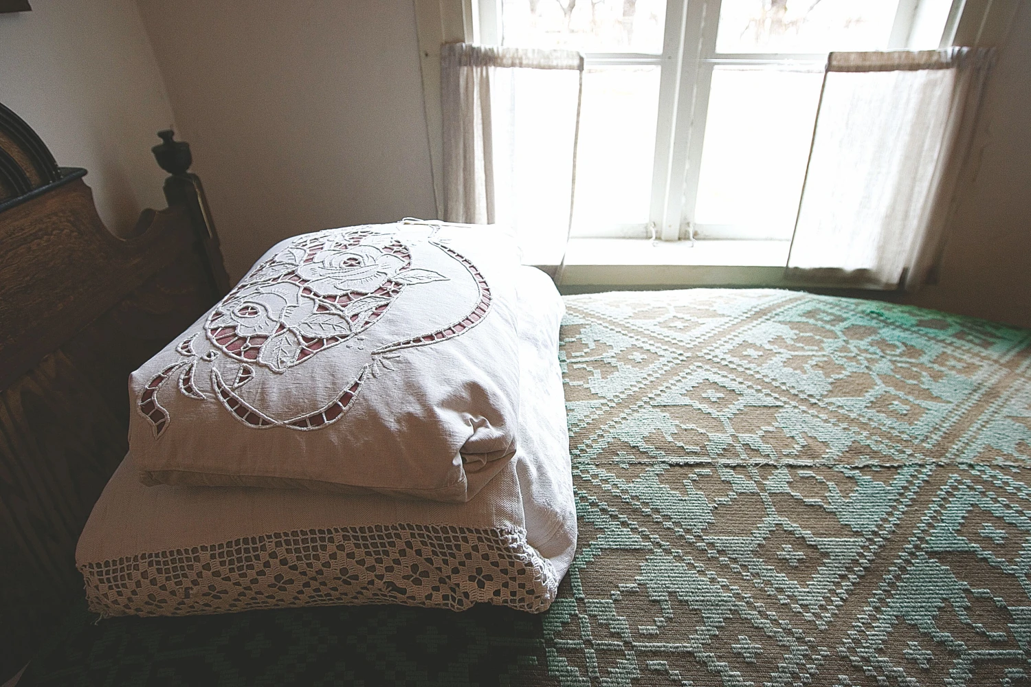 Kol rinkose dar egzistavo apčiuopiamas pajamingumas, mažmeniniai investuotojai rizikingesnių veiksmų galėjo imtis turėdami daugiau garantijų.  Juditos Grigelytės (VŽ) nuotr.