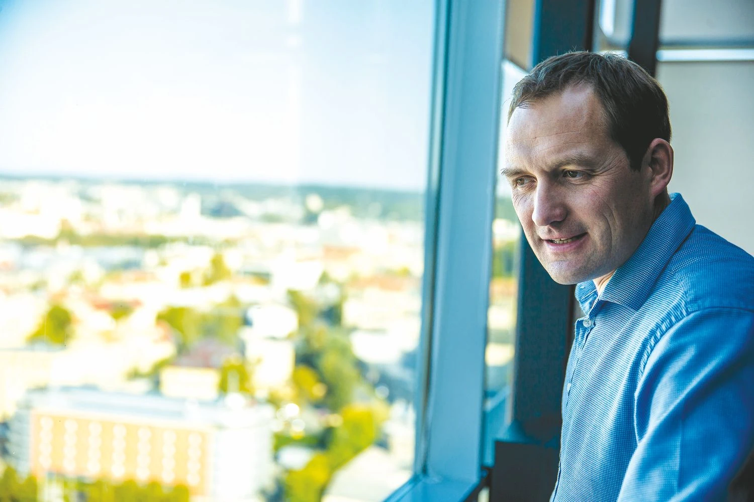 „Nereikia puoselėti planų 100 metų į priekį. Reikia galvoti apie tai, kam esi pasiruošęs dabar“, – sako Simonas Gustainis, privataus kapitalo fondo „BaltCap“ vadovaujantis partneris. Vladimiro Ivanovo (VŽ) nuotr.