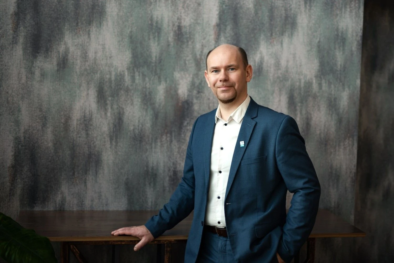„Duomenų šifravimas užtikrina, kad kibernetiniai nusikaltėliai negalės pasinaudoti pasisavintais duomenimis – be šifravimo rakto jie yra beverčiai.“ – vieną efektyviausių duomenų apsaugos sprendimų įvardija Ramūnas Liubertas, ESET Lietuva IT inžinierius. Ryčio Galadausko nuotr.