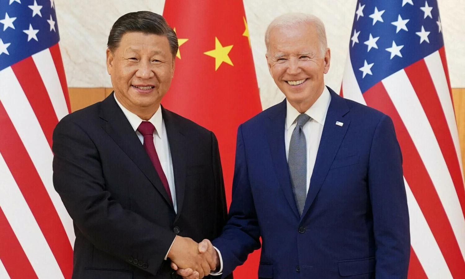 Kinijos prezidentas Xi Jinpingas ir Joe Bidenas, JAV prezidentas. Kevino Lamarque'o („Reuters“ / „Scanpix“) nuotr.