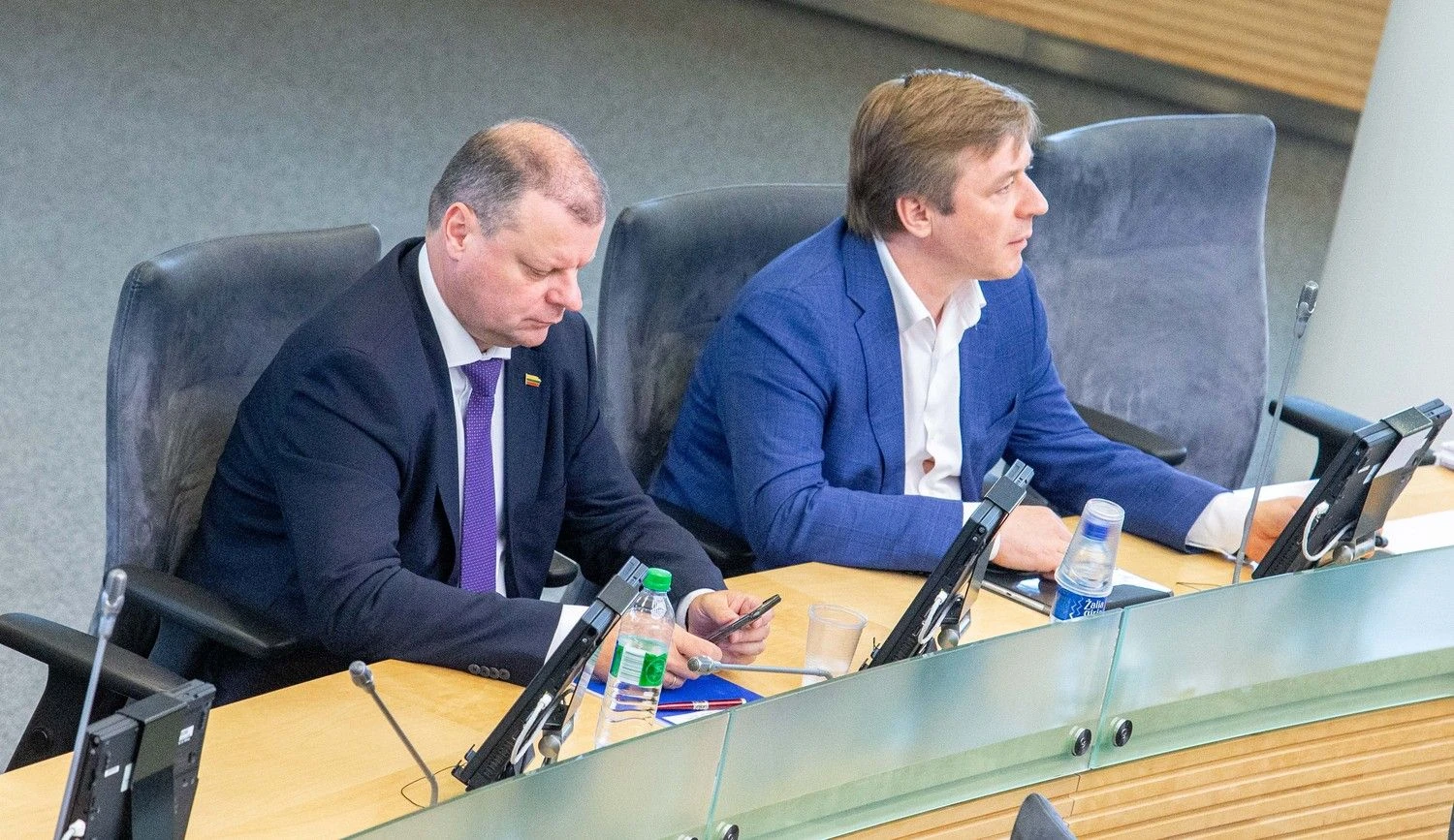 Saulius Skvernelis ir Ramūnas Karbauskis. Juditos Grigelytės (VŽ) nuotr.