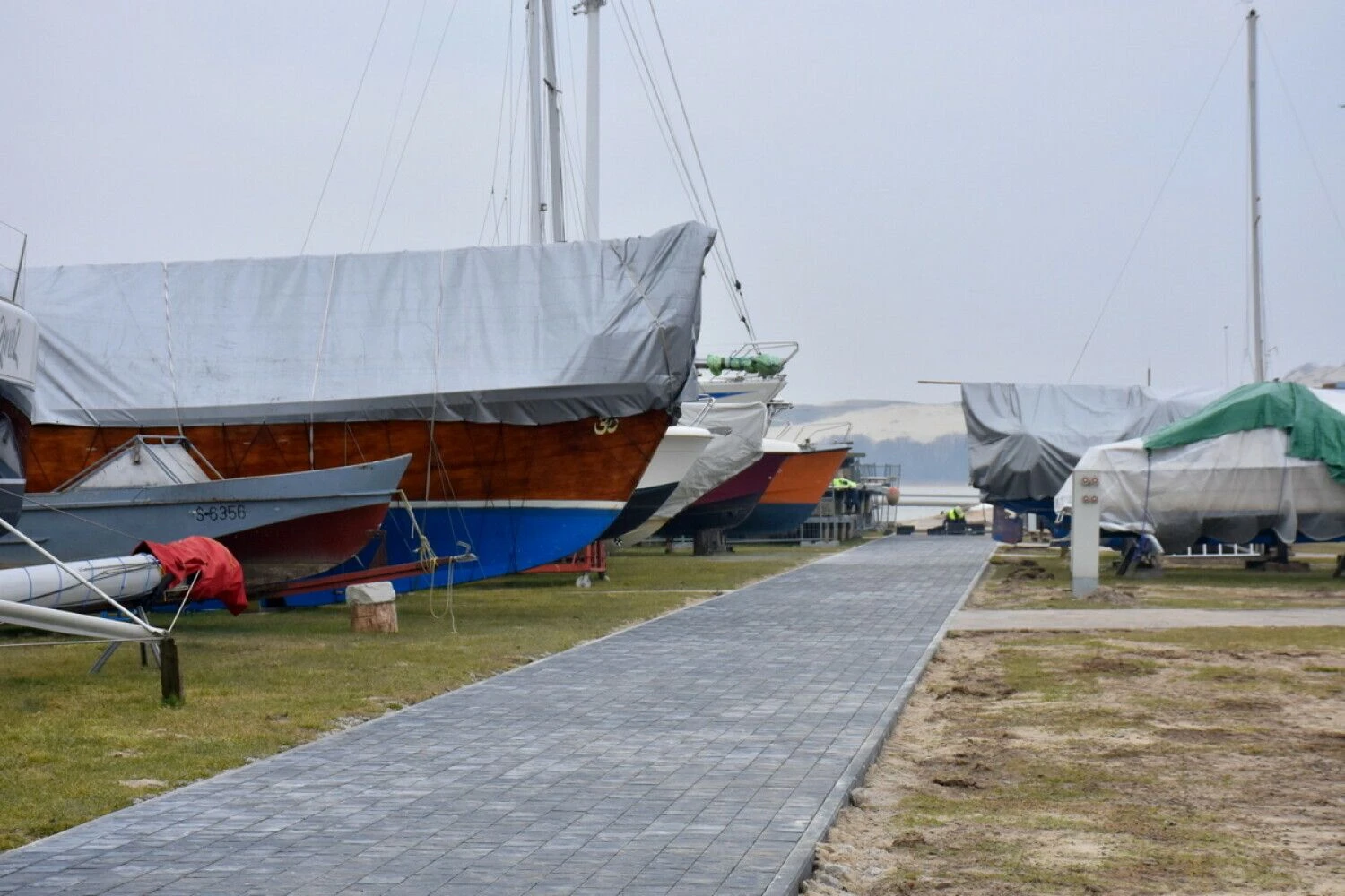 Naujas šlovės takas bus įrengtas Nidos prieplaukoje. Neringos savivaldybės nuotr.