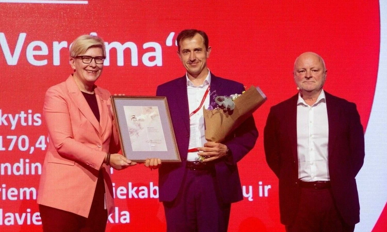 Premjerė Ingrida Šimonytė, Vygandas Lazauskas, UAB „Versima“ direktorius, Rolandas Barysas, „Verslo žinių“ vyriausiasis redaktorius. Vladimiro Ivanovo (VŽ) nuotr.