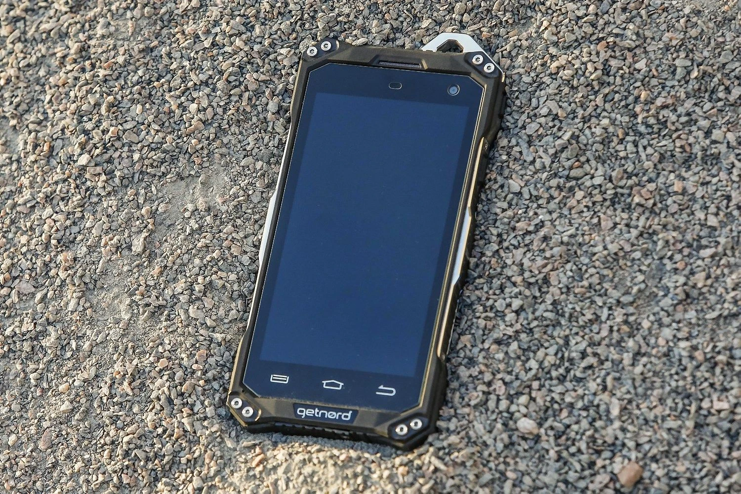 Išmanusis telefonas „Getnord Onyx“. Vladimiro Ivanovo (VŽ) nuotr.