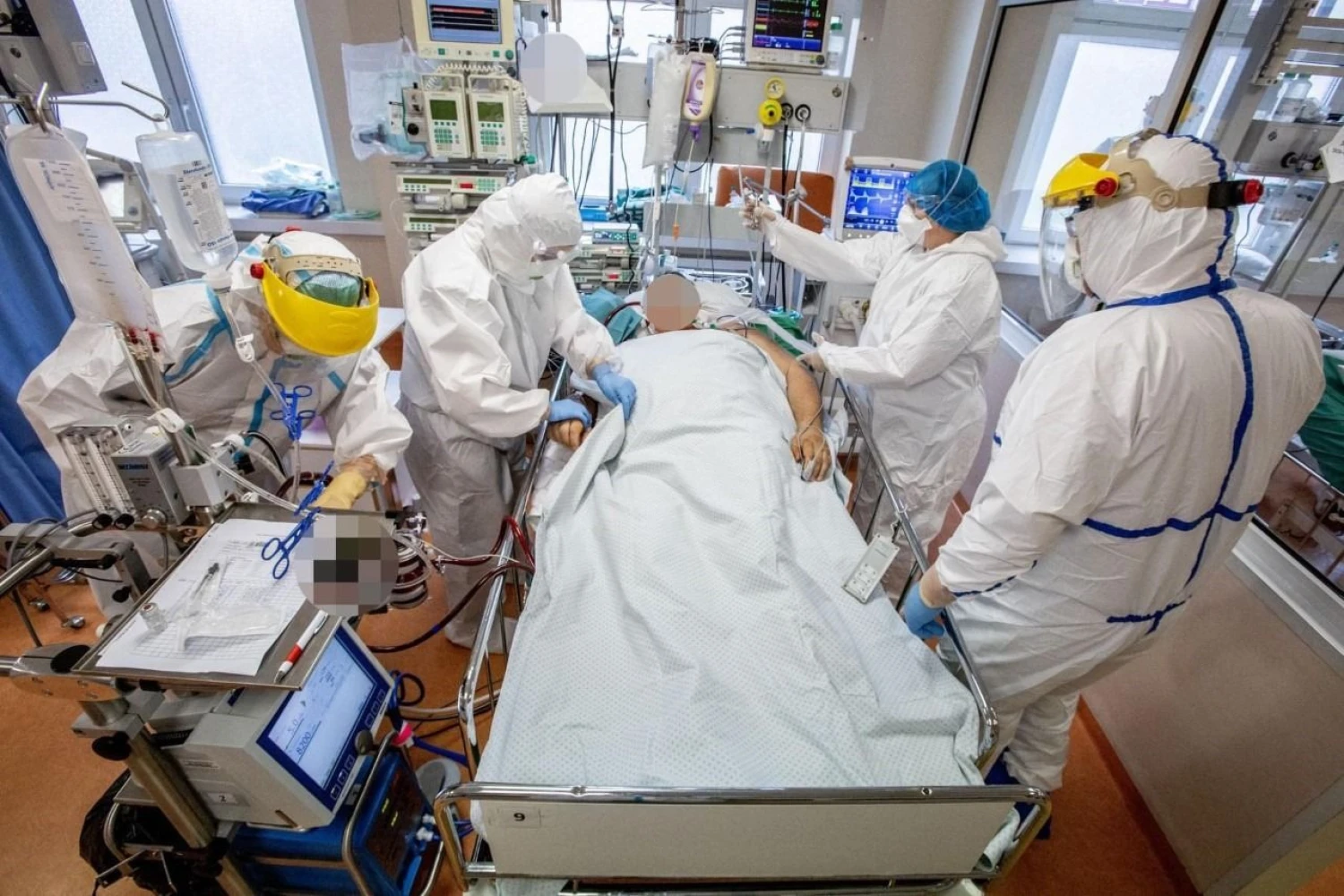 COVID-19 ligoniai Santaros klinikose. Vidmanto Balkūno (Santaros klinikų) nuotr.