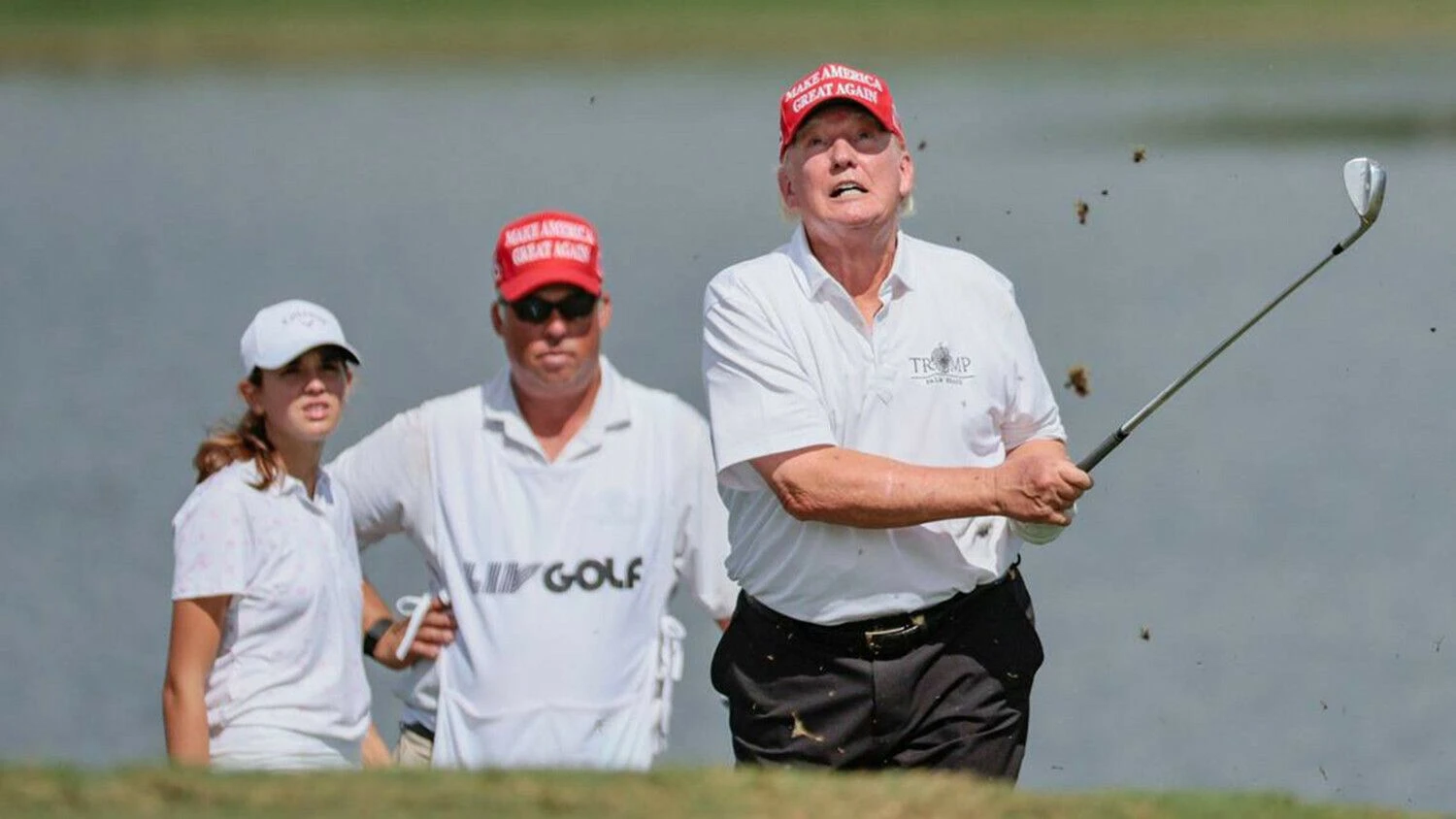 D. Trumpas žaidžia golfą Doralyje, Floridoje. Alo Diazo („ZUMA Press Wire“ / „Scanpix“) nuotr.