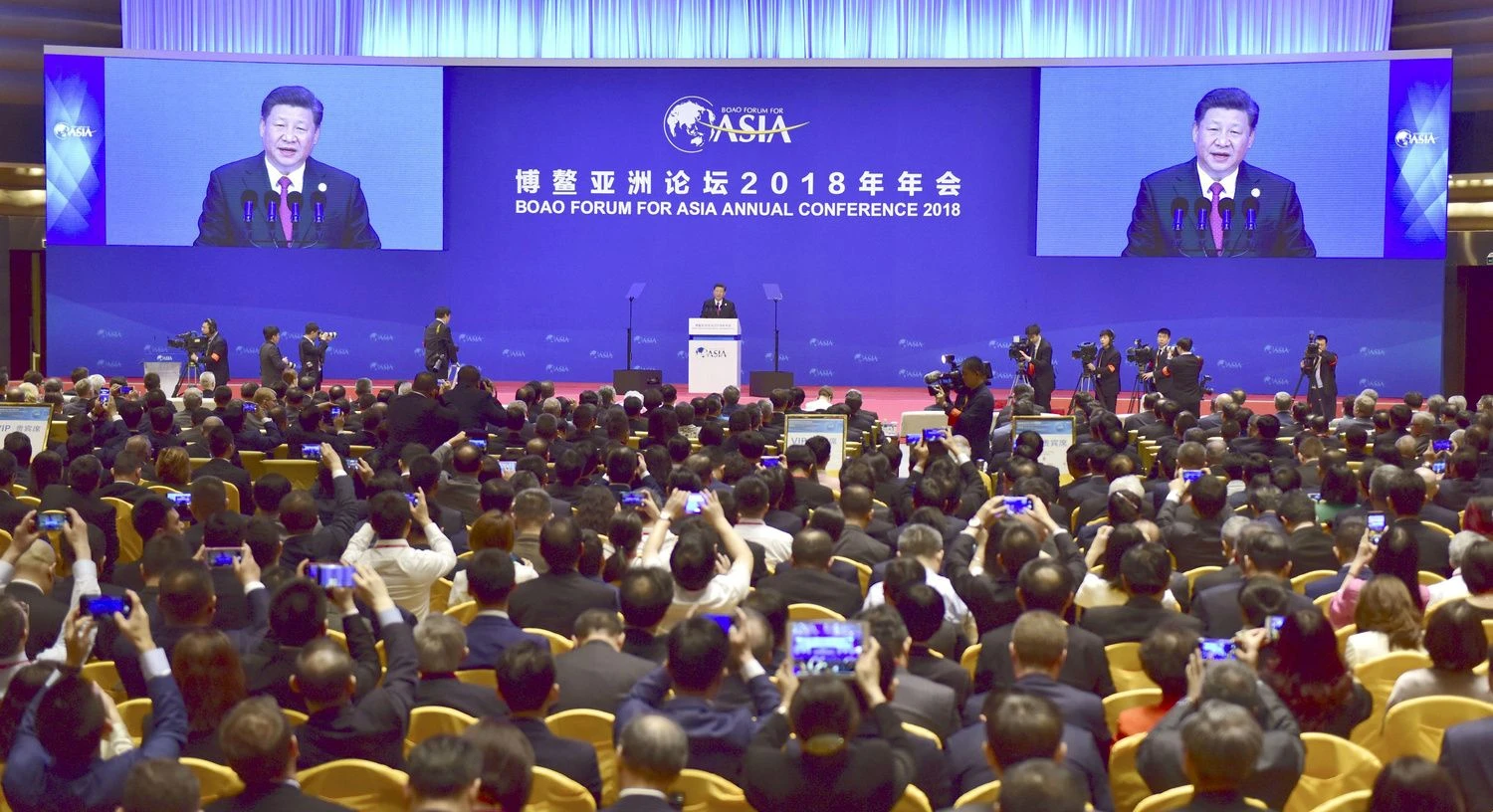 Chinese President Xi Jinping delivers a speech at an annual meeting of the Boao Forum for Asia in Boao, in the southern Chinese province of Hainan, in this photo taken by Kyodo April 10, 2018. Mandatory credit  Kyodo/via REUTERS   ATTENTION EDITORS - THIS IMAGE WAS PROVIDED BY A THIRD PARTY. MANDATORY CREDIT. JAPAN OUT.