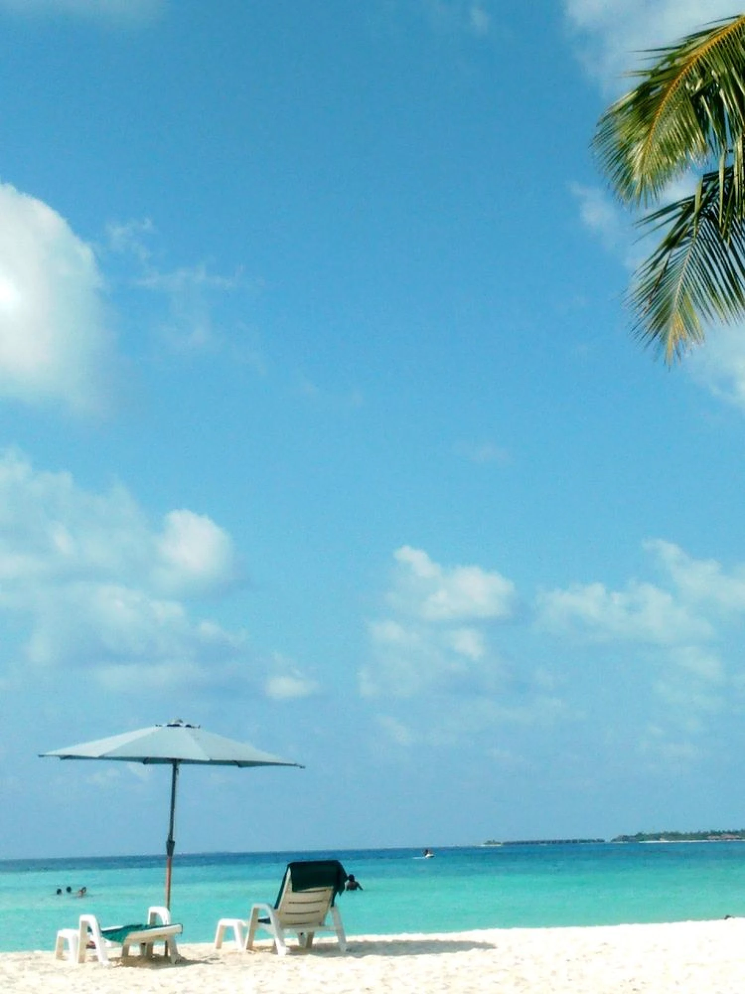 Maldyvai – salų valstybė Indijos vandenyne. Mafušio (Maafushi) salos paplūdimys. Pauliaus Čiulados (VŽ) nuotr.