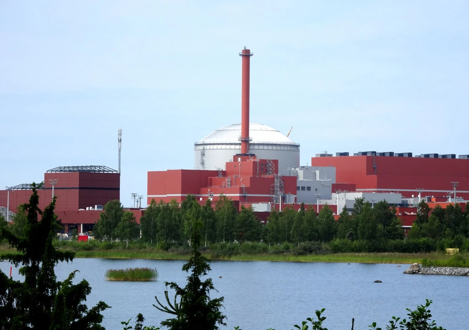 „Olkiluoto 3“ branduolinės jėgainė Suomijoje.
„Reuters“/„Scanpix“ nuotr.