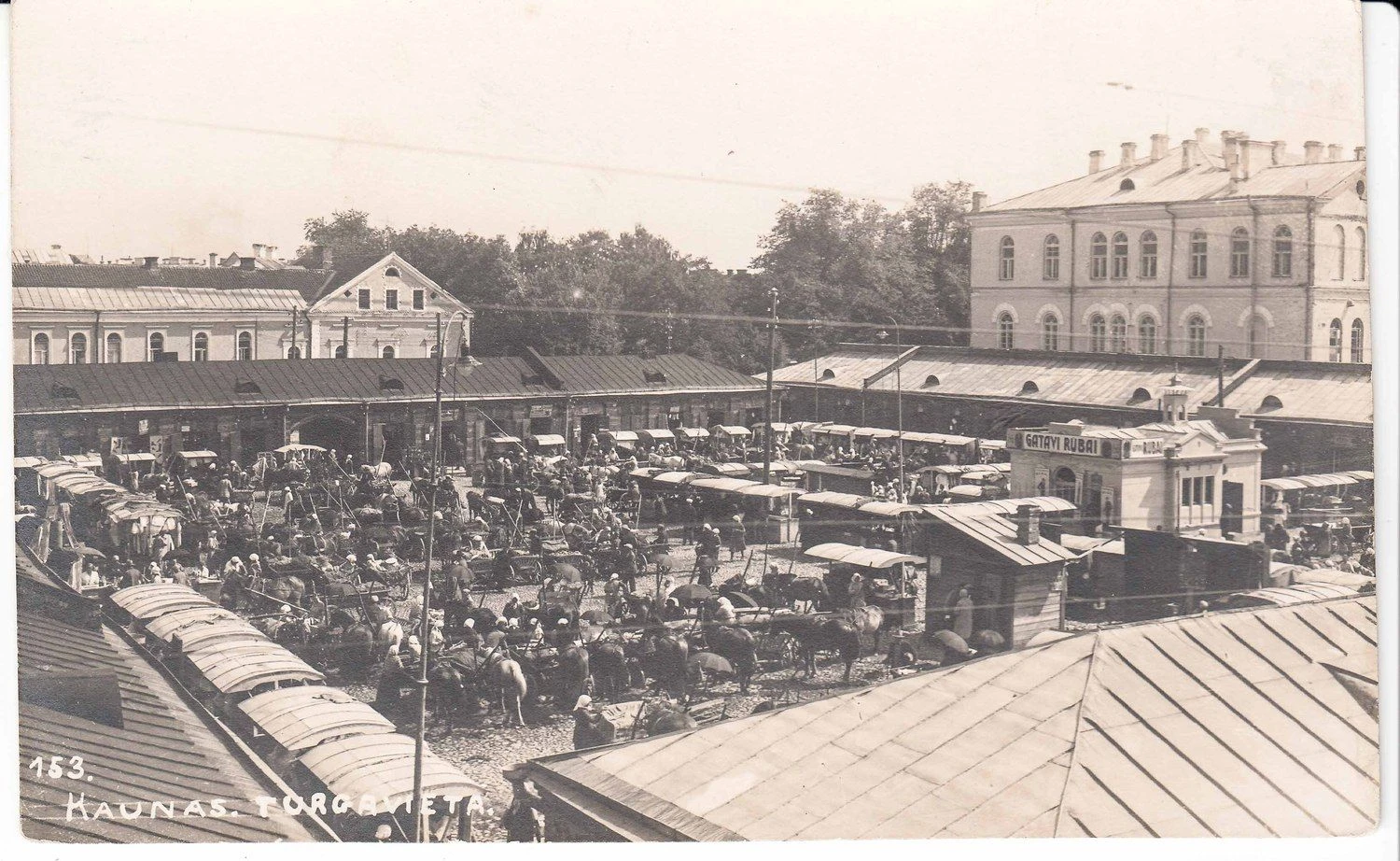 Istorinis Kauno turgus veikęs dabartinėje Steigiamojo Seimo aikštėje.