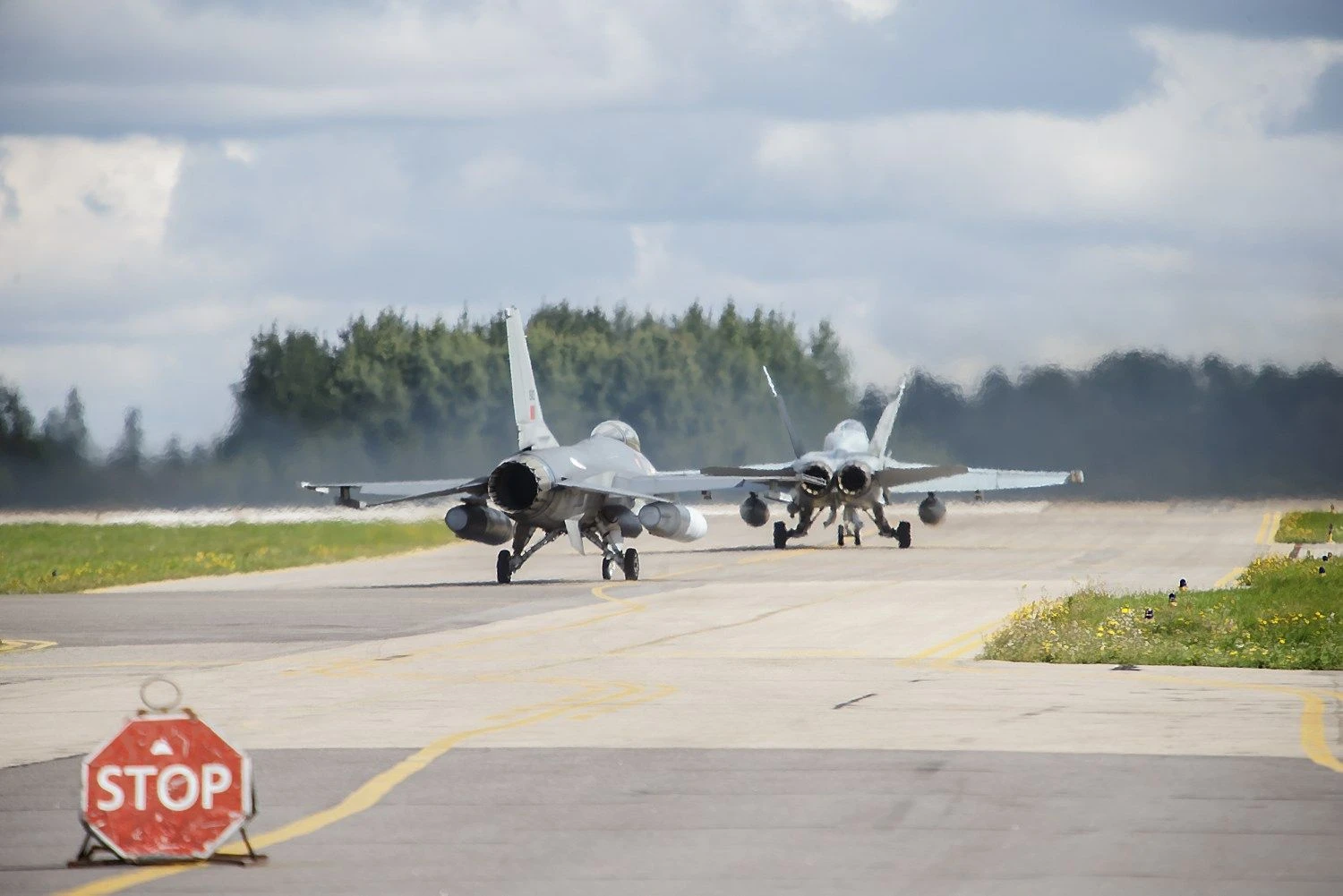 Lietuvos karinių oro pajėgų Aviacijos bazėje Šiauliuose. Vladimiro Ivanovo (VŽ) nuotr.