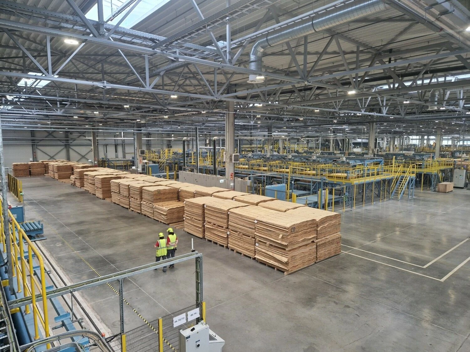 40.000 kv. m ploto „VMG Lignum construction“ gamykloje. Tautvydo Lukaševičiaus (VŽ) nuotr.