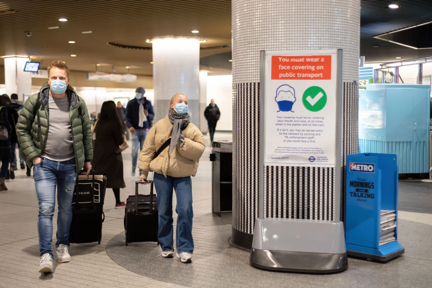 Koronavirusas Jungtinėje Karalystėje. Belindos Jlao (SOPA/ZUMA/„Scanpix“) nuotr.