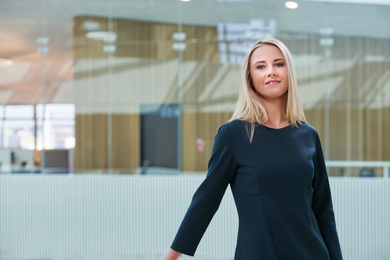 Toma Jensen, UAB „KPMG Baltics“ audito skyriaus direktorė sako, kad prieš žengdamos į užsienio rinkas, šeimos bendrovės pirmiausia stiprina ryšius su panašias vertybes ir verslo principus pripažįstančiomis vietos įmonėmis. Bendrovės nuotr.