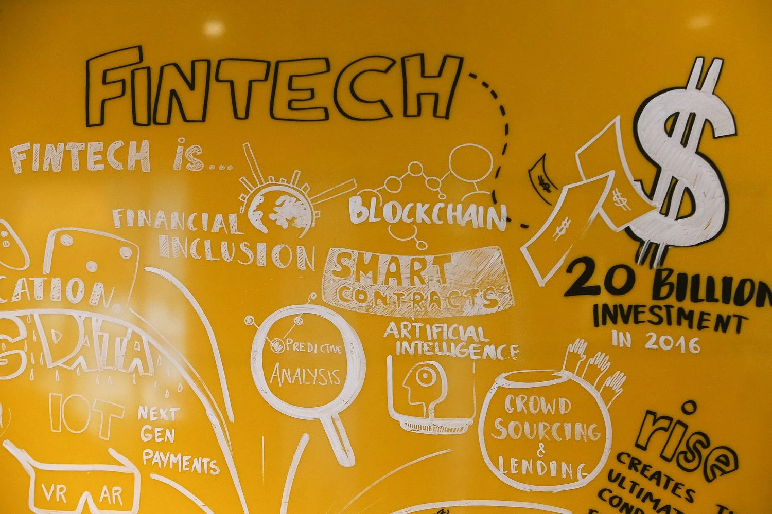 Lietuvoje registruotų „fintech“ sąrašas plečiasi. Vladimiro Ivanovo (VŽ) nuotr.