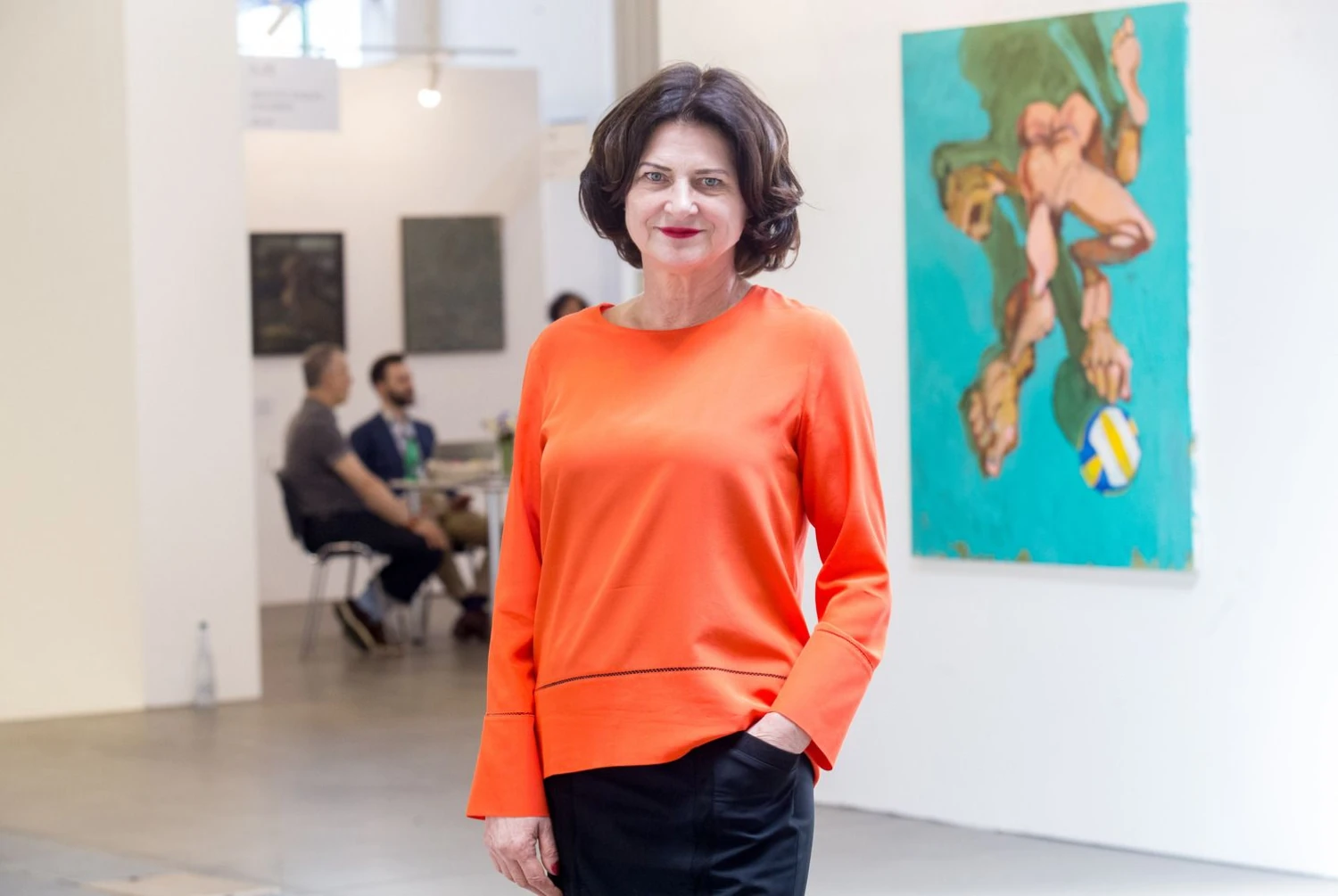 „Po krizės pirkimai kilo, tačiau pas mus jie visą laiką užkulisiniai“, – sako galeristė Diana Stomienė, Lietuvos meno galerininkų asociacijos prezidentė. Juditos Grigelytės (VŽ) nuotr.