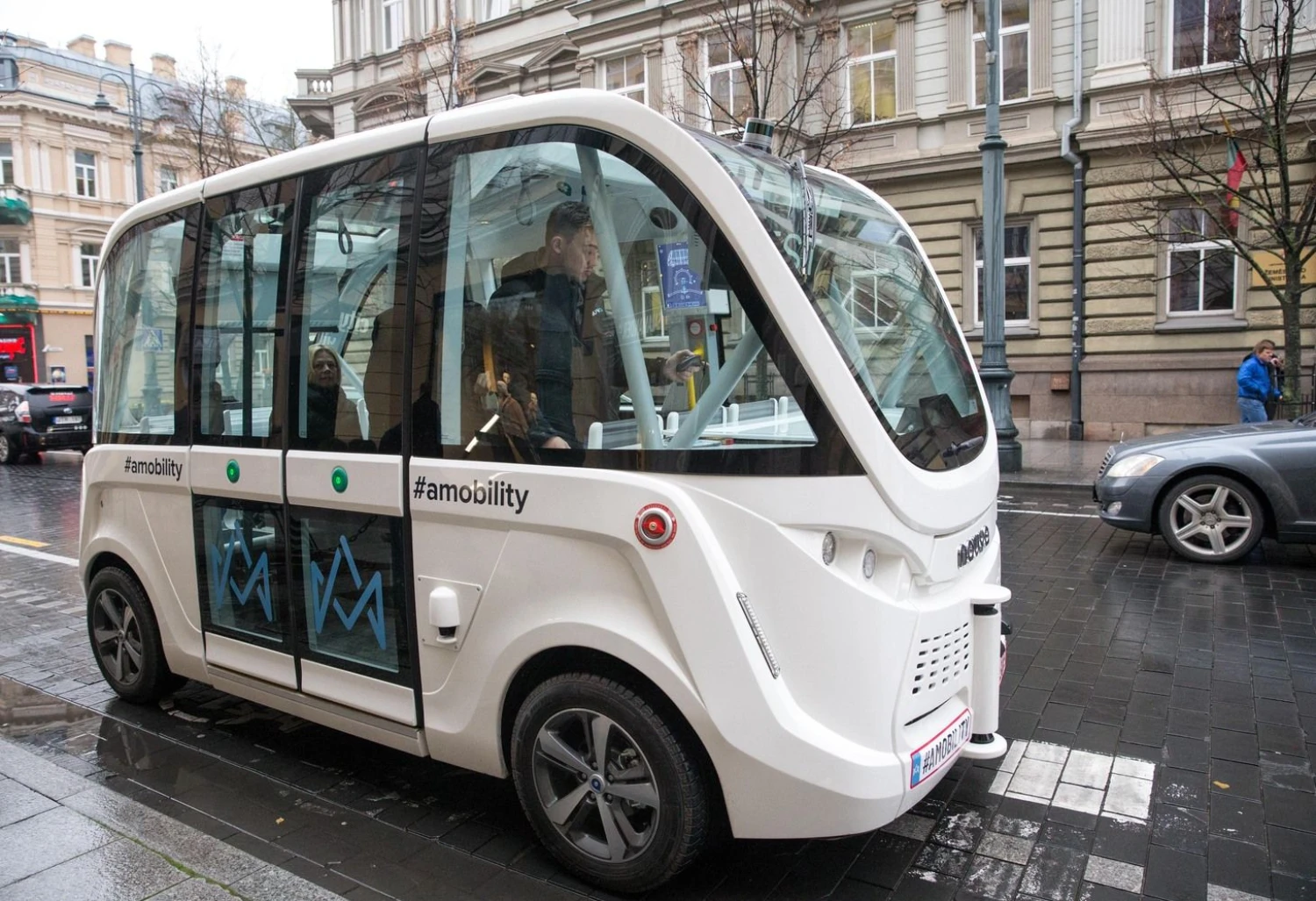 Vilniuje pristatytas savivaldis automobilis. Juditos Grigelytės (VŽ) nuotr.