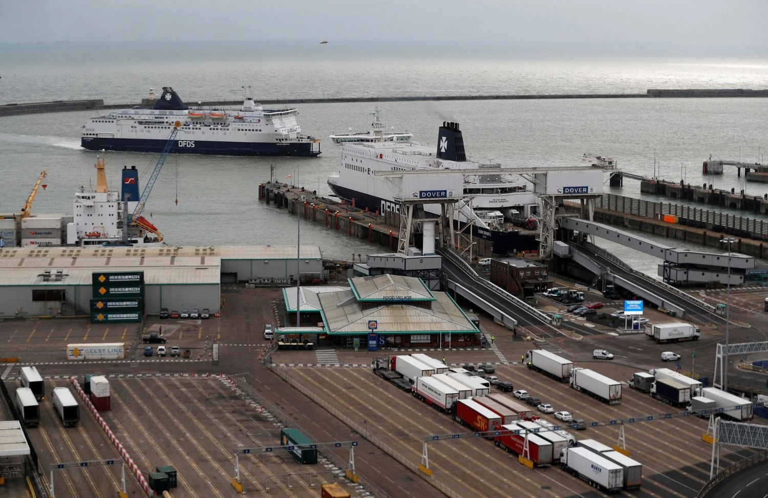 Doverio perkėla, jungianti JK su žemynine Europa. Peterio Nichollso  („Reuters“ / „Scanpix“) nuotr. 