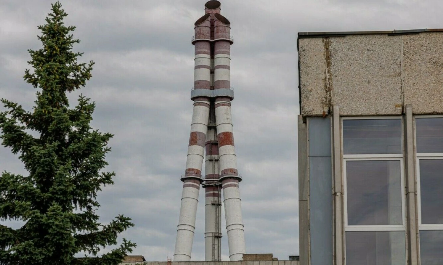 Ignalinos AE – vienas iš kritinių šalies objektų, kurį saugo VST pareigūnai. Vladimiro Ivanovo (VŽ) nuotr.