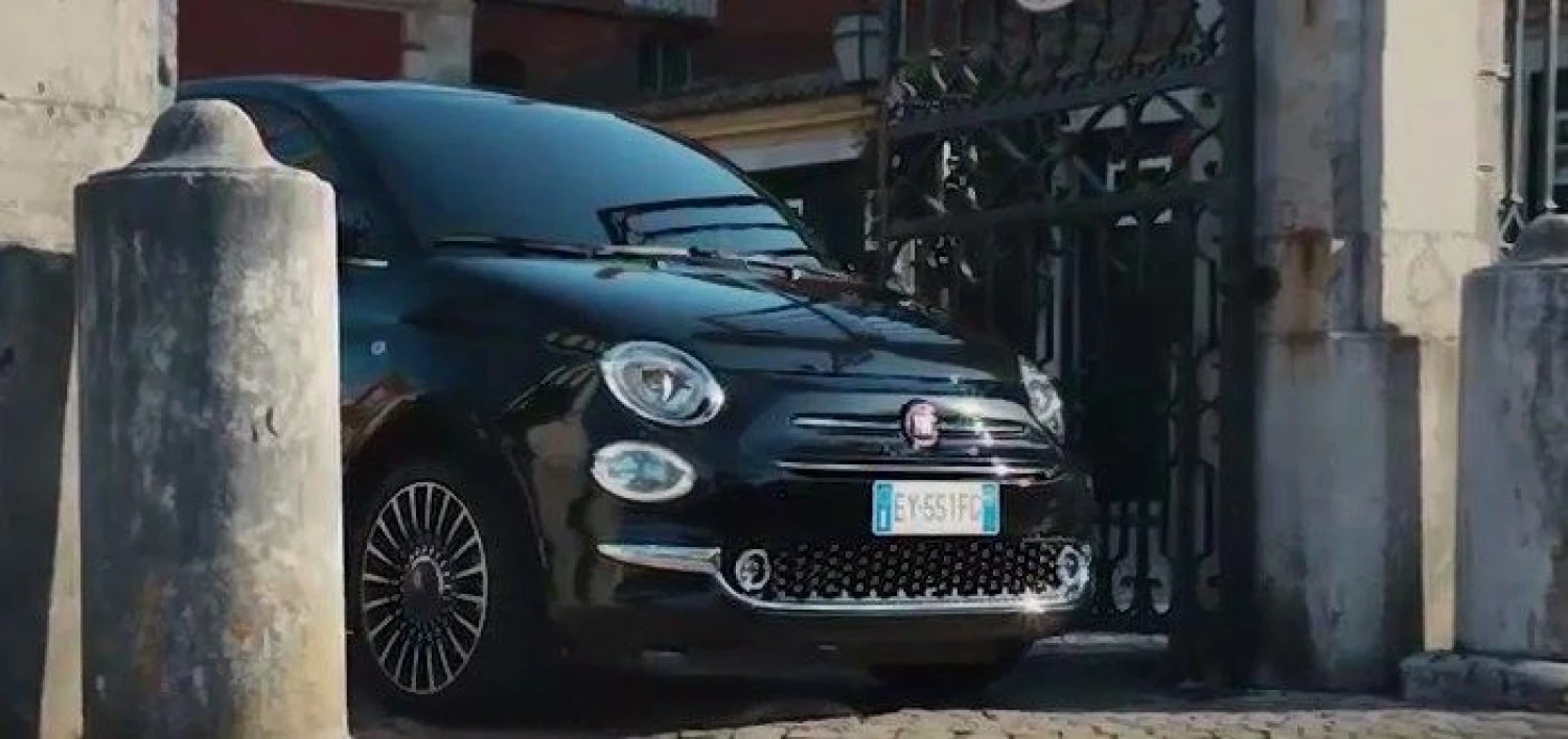 Kadras iš Fiat klipo.