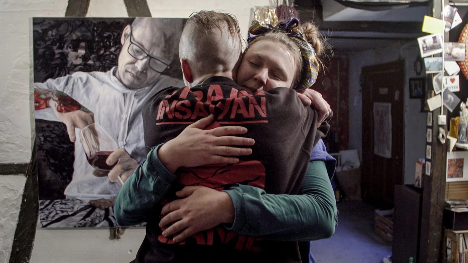 Kadras iš dokumentinio filmo „Tapytoja ir vagis“. 