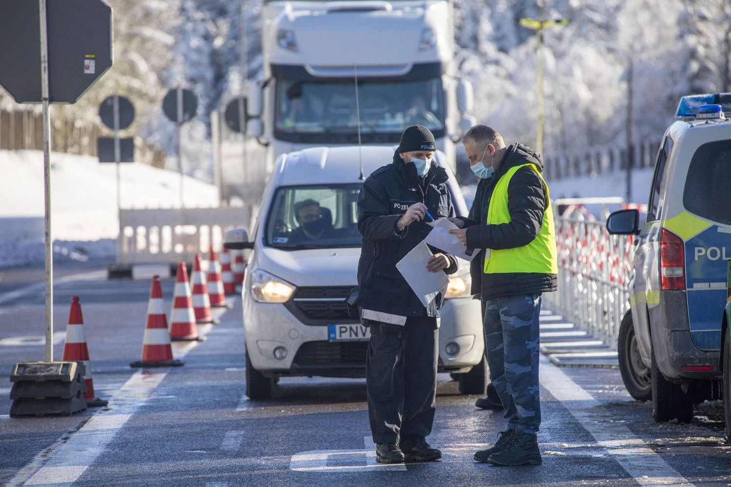 Sienos kontrolė Vokietijoje. Berndo Martzo („Imago Images“ / „Scanpix“) nuotr.