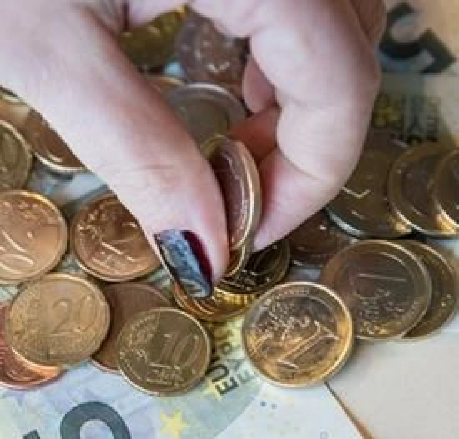 Mokėjimas elgtis su asmeniniais finansais didina ir žmonių verslumą.