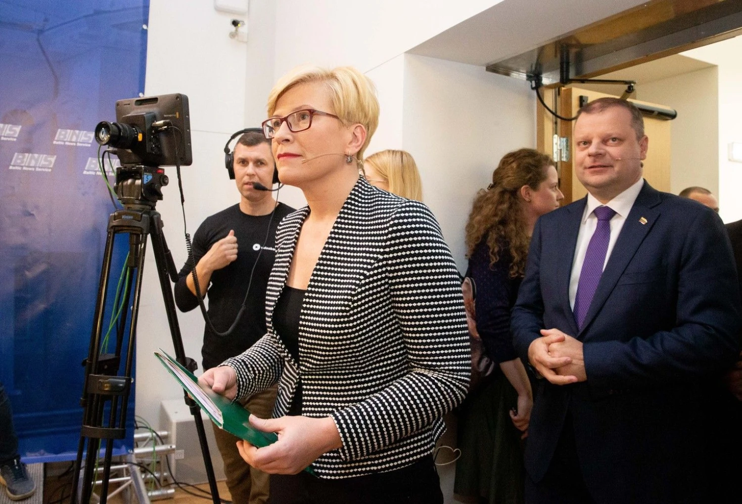 Ketverius metus premjeru buvęs Saulius Skvernelis penktadienį užleis postą Ingridai Šimonytei. Juditos Grigelytės (VŽ) nuotr.