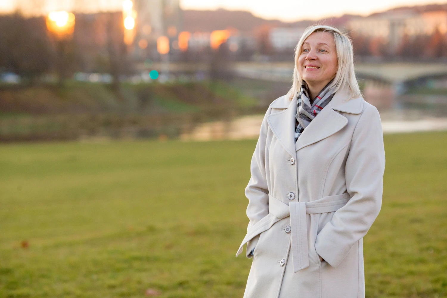 „Žmonės, norintys tapti virtuvės šefais, privalo būti puikūs derybininkai ir psichologai, nes pagrindinis jų darbas bus suvaldyti didelį kolektyvą, nekritikuojant ir nekeliant balso“, – sako Honorata Lyndo, JAV ambasados virtuvės šefė.  
Vladimiro Ivanovo (VŽ) nuotr.