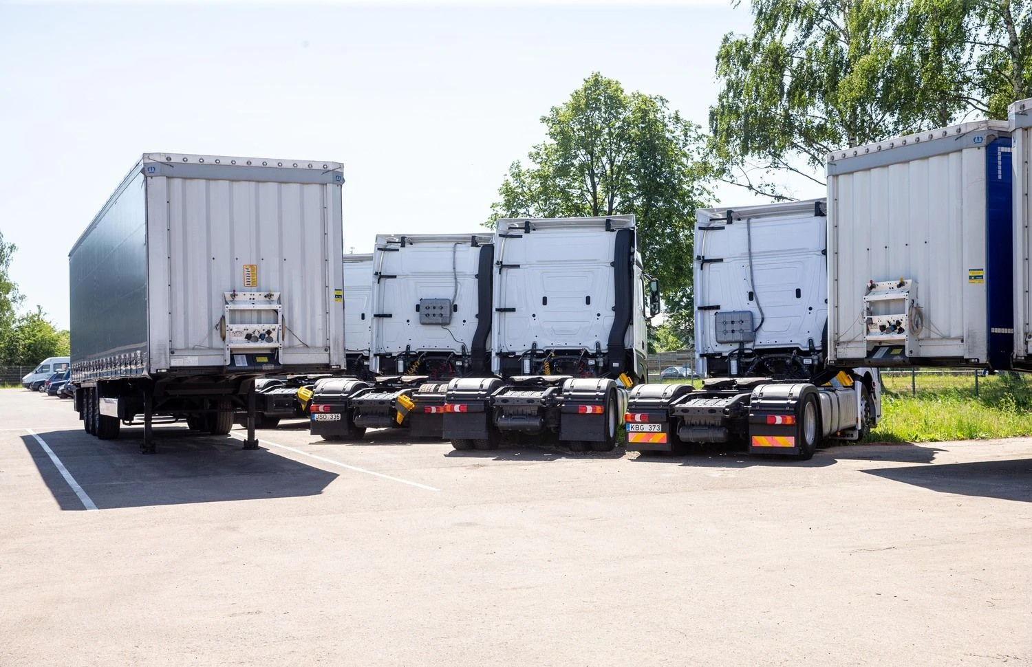 Pritrūkę vairuotojų vežėjai tvirtina negalintys vykdyti veiklos. Juditos Grigelytės (VŽ) nuotr.