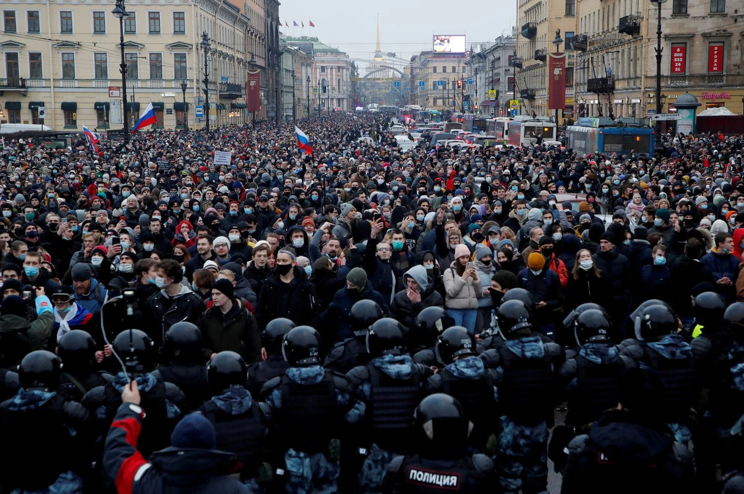 A. Navalno antikorupcinius fondus Rusijos prokurorai kaltina siekiu „spalvotomis revoliucijomis“ pakeisti šalies konstitucinę tvarką. Anton Vaganov („Reuters“/„Scanpix“) nuotr. 