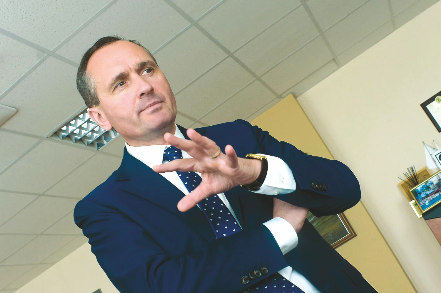 Arnoldas Šileika, AB Vakarų laivų gamyklos generalinis direktorius: „Pastaruoju metu dalyvaudami konkursuose vis labiau pastebime, kad dėl užsakymų konkuruoja laivų statyklos iš viso pasaulio, todėl net sunku vertinti, kas šiandien yra mūsų konkurentai.“
Algimanto kalvaičio nuotr. 