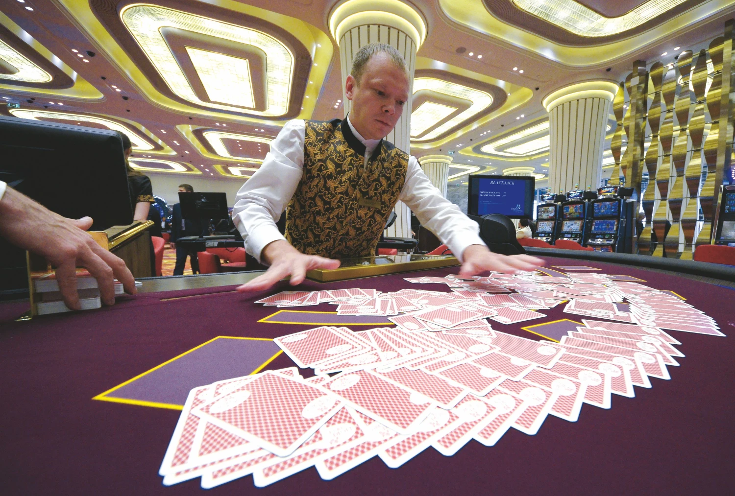 Vladivostoke kuriamas lošimų centras – vienas iš Rusijoje plėtojamų turistinių projektų, kurie turėtų mesti iššūkį analogams užsienyje. JURIJAUS MALCEVo („Reuters“ / „Scanpix“) nuotr.