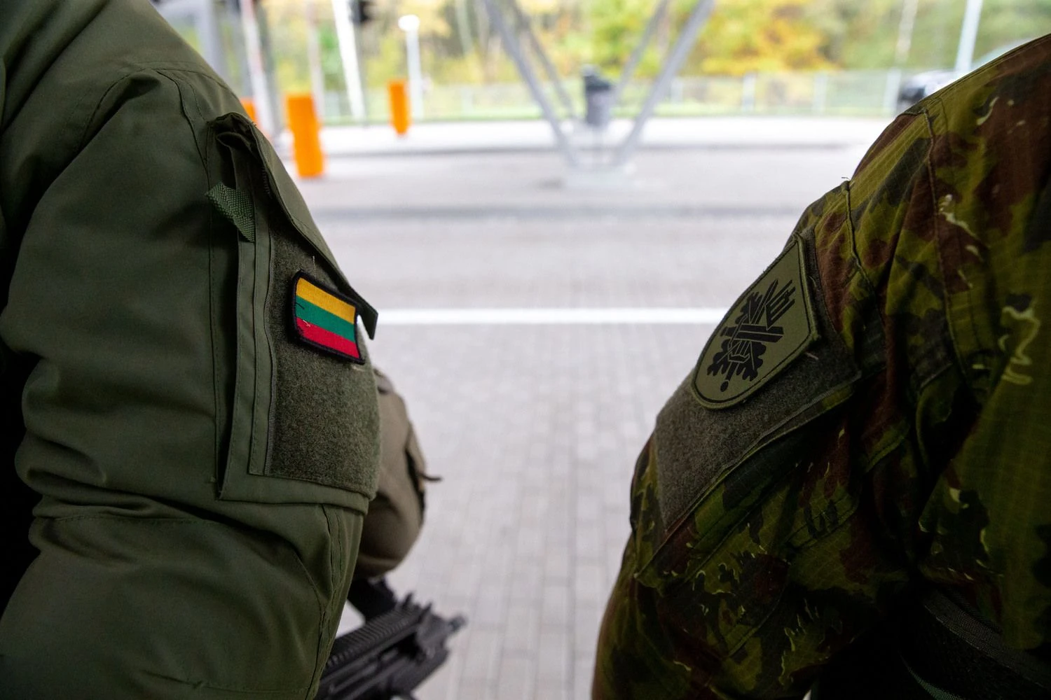 Lietuvos kariai Latežerio pasienio kontrolės punkte su Baltarusija. Juditos Grigelytės (VŽ) nuotr.