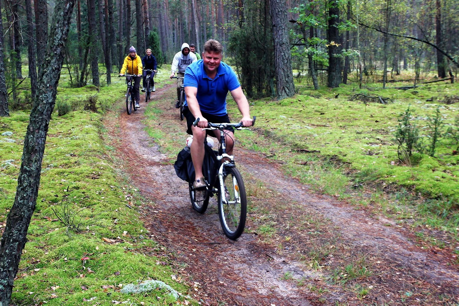 Tomas Baltušis, sodybos „Dzūkijos uoga“ savininkas, pasirūpina, kad poilsiautojai nuolat turėtų ką veikti.
Įmonės nuotr.