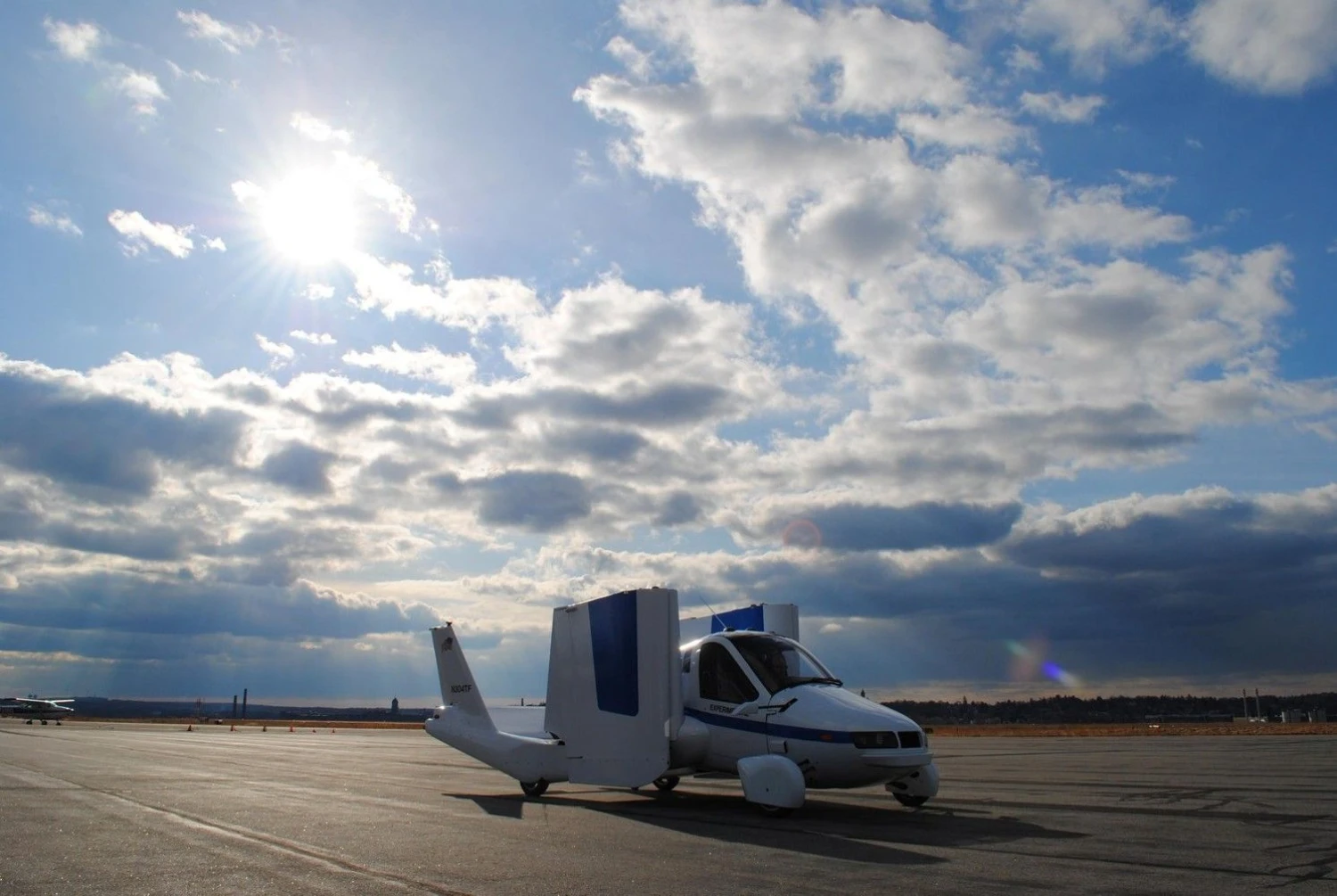 „Terrafugia“ („Scanpix“/„MAVRIXONLINE.COM“) nuotr.