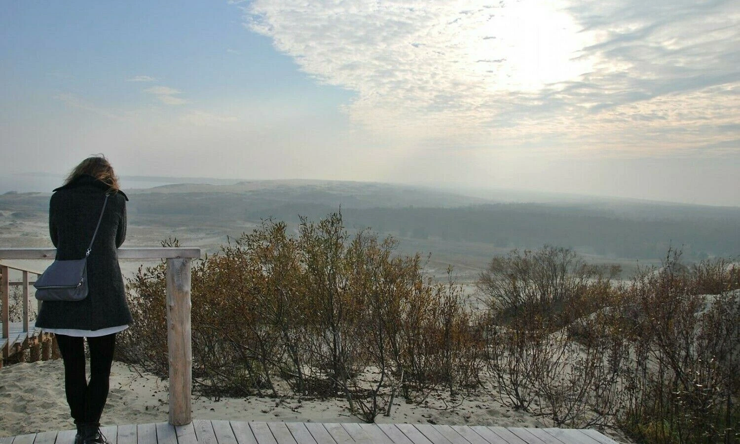 Vienatvė, socialinė izoliacija yra kur kas daugiau nei nemalonūs jausmai – tai daro rimtą žalą sveikatai ar net gyvybei. Beatričės Laurinavičienės (VŽ) nuotr.