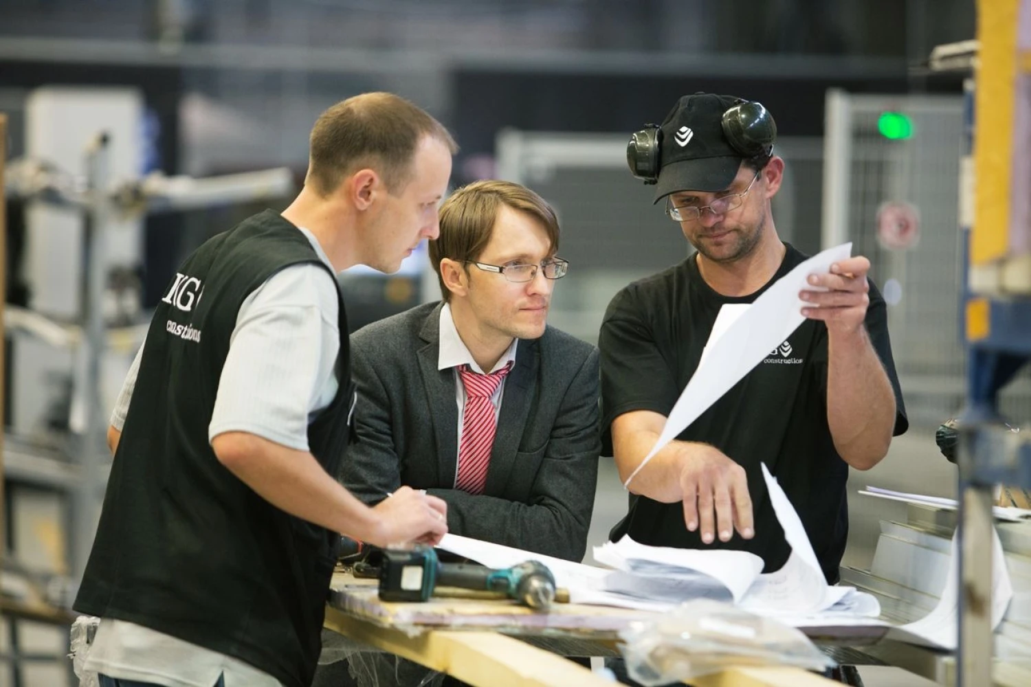 Linas Karžinauskas (viduryje). Bendrovės nuotr.