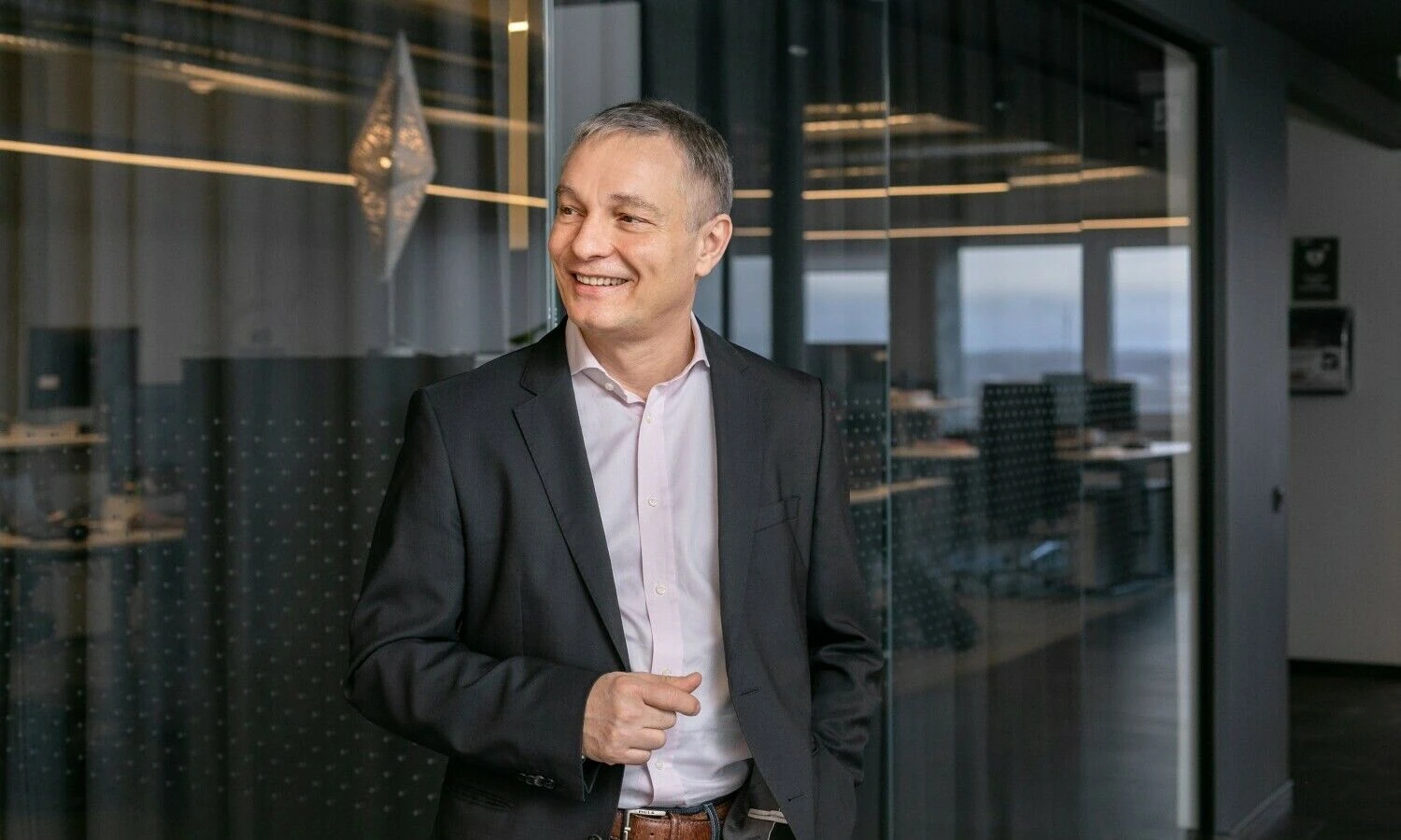 Noelis Crameris, GENERAL FINANCING BANKO vykdomasis direktorius.