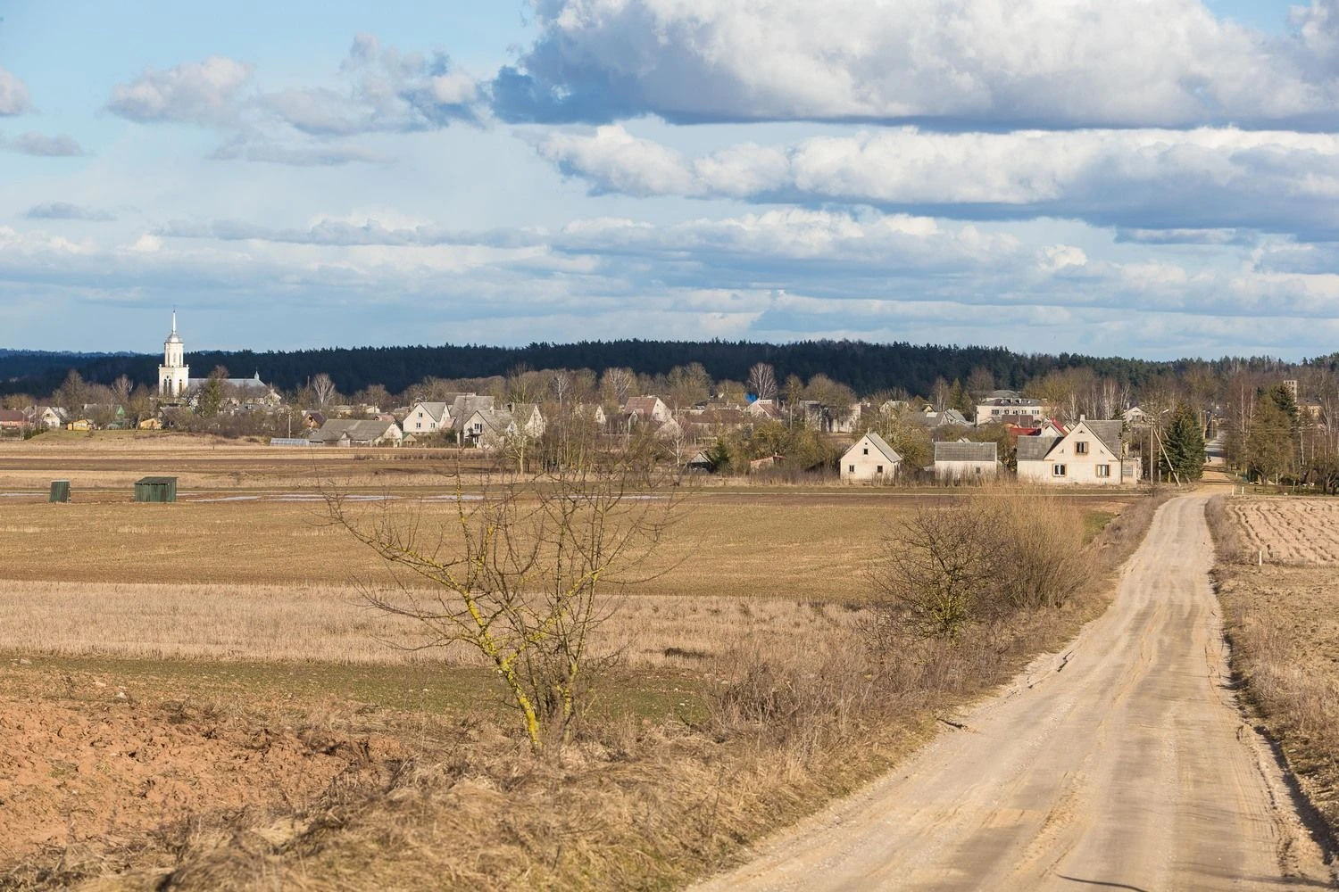 Kaimas Lietuvoje. Vladimiro Ivanovo (VŽ) nuotr.