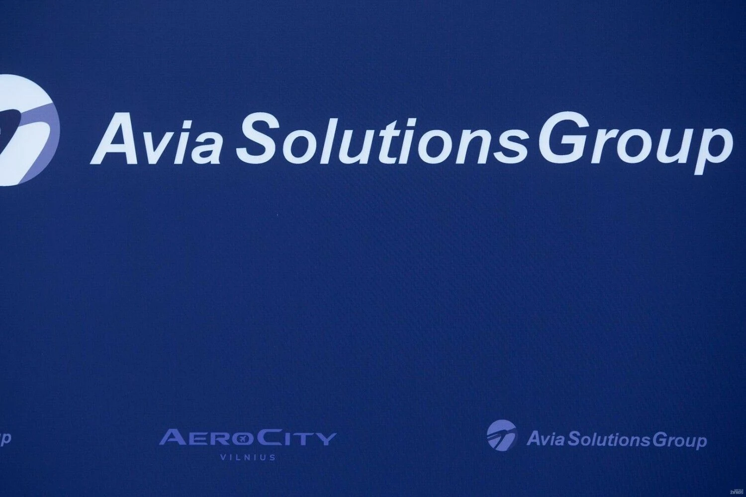 Įvairūs logotipai. Vladimiro Ivanovo (VŽ) nuotr.