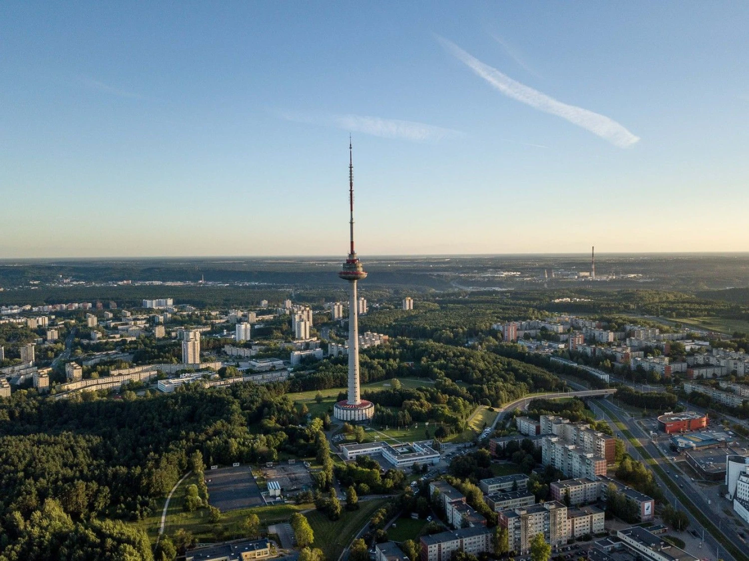 Vilniaus vaizdai iš paukščio skrydžio. Karoliniškių mikrorajonas. Vladimiro Ivanovo (VŽ) nuotr.