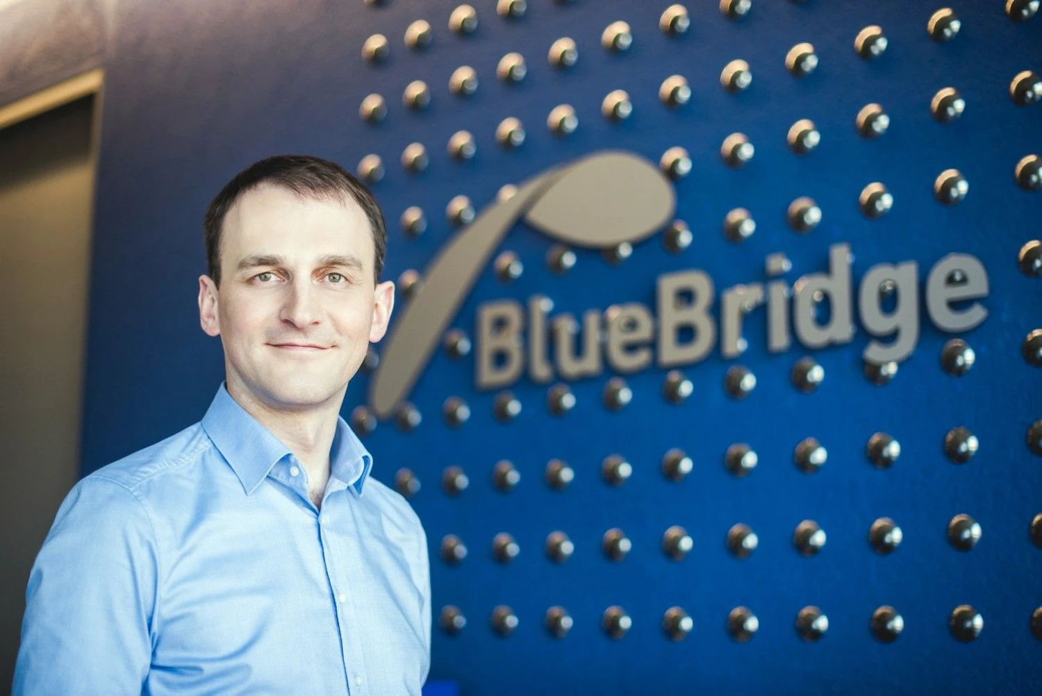 Artūras Šriupša
UAB “Blue Bridge Bond” direktorius.
