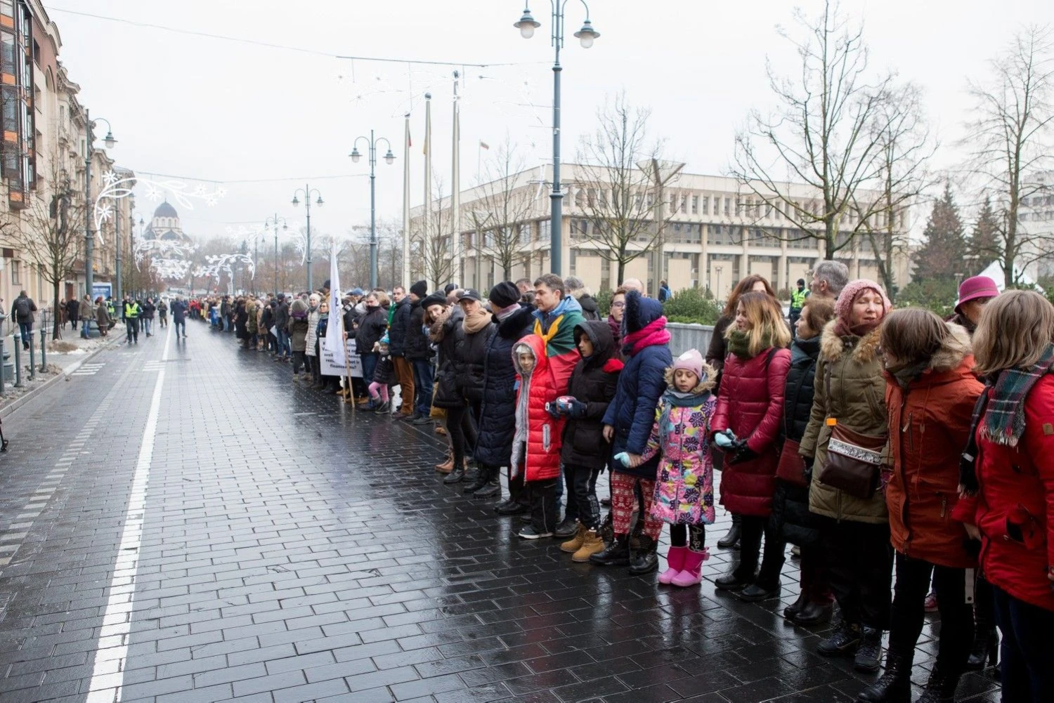 Demonstracija norima išreikšti paramą streikuojantiems mokytojams. Josvydo Elinsko („15min“) nuotr.