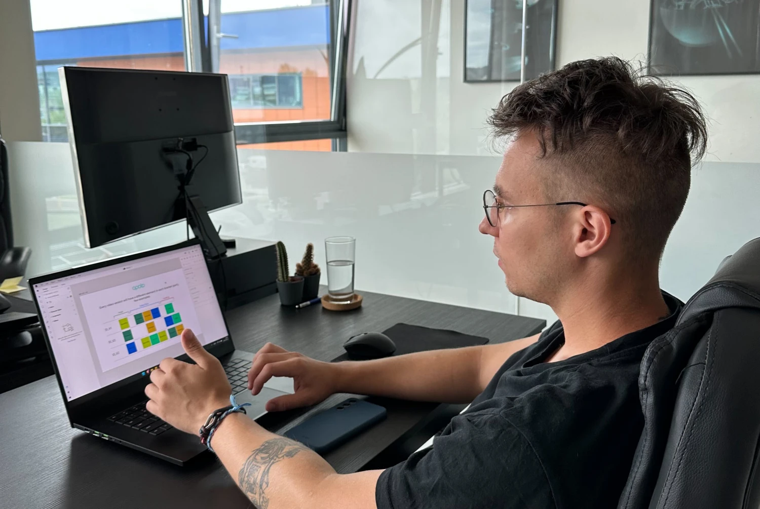 Simonas Liutika, video marketingo specialistas. Įmonės nuotr.