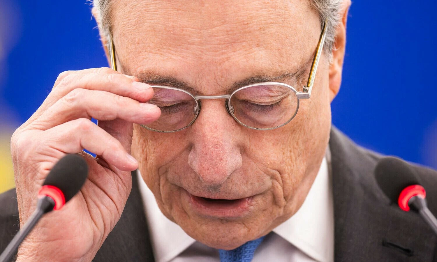 Mario Draghi, buvęs Italijos premjeras ir Europos centrinio banko (ECB) pirmininkas. Philippo von Ditfurtho („dpa“ / „Scanpix“) nuotr.