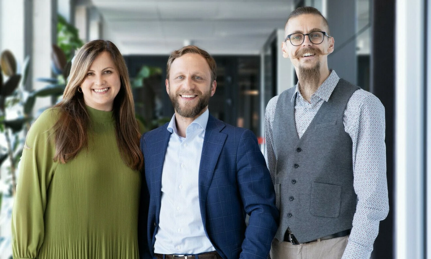 Virginija Skirmantė, Kęstutis Juozaitis (viduryje) ir Darius Vaicekauskas (bendrovės nuotr.)