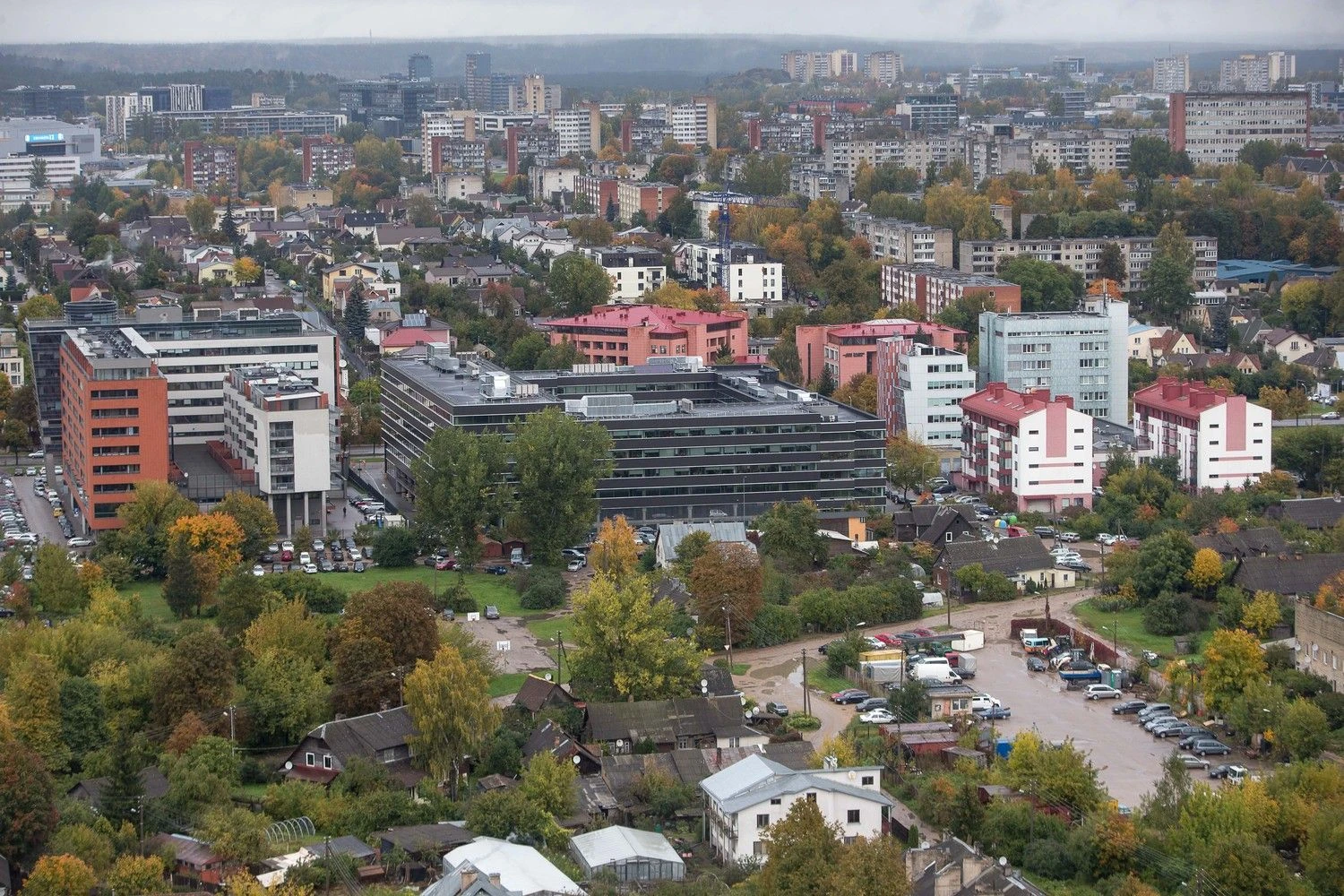 Visuotinio turto deklaravimo įvedimo šalininkai teigia, kad jo reikėtų norint suskaičiuoti, pirmiausia kiek ir kas turi nekilnojamojo turto. Vladimiro Ivanovo (VŽ) nuotr.