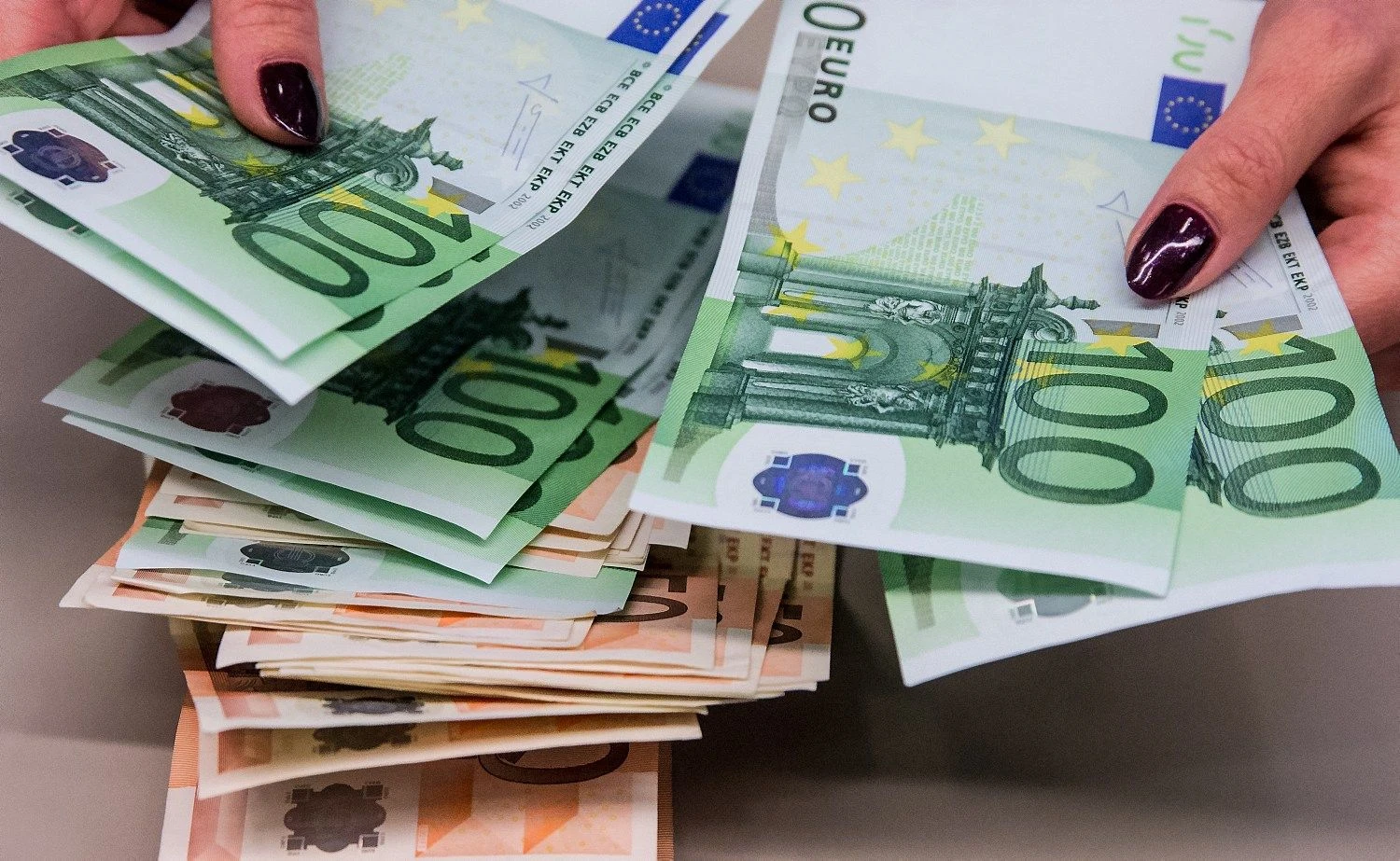 Beveik kas penktas Estijos klientų už teisines paslaugas sumokėtas euras pernai  nugulė į advokatų kontorų pelno eilutę.
Juditos Grigelytės (VŽ) nuotr.