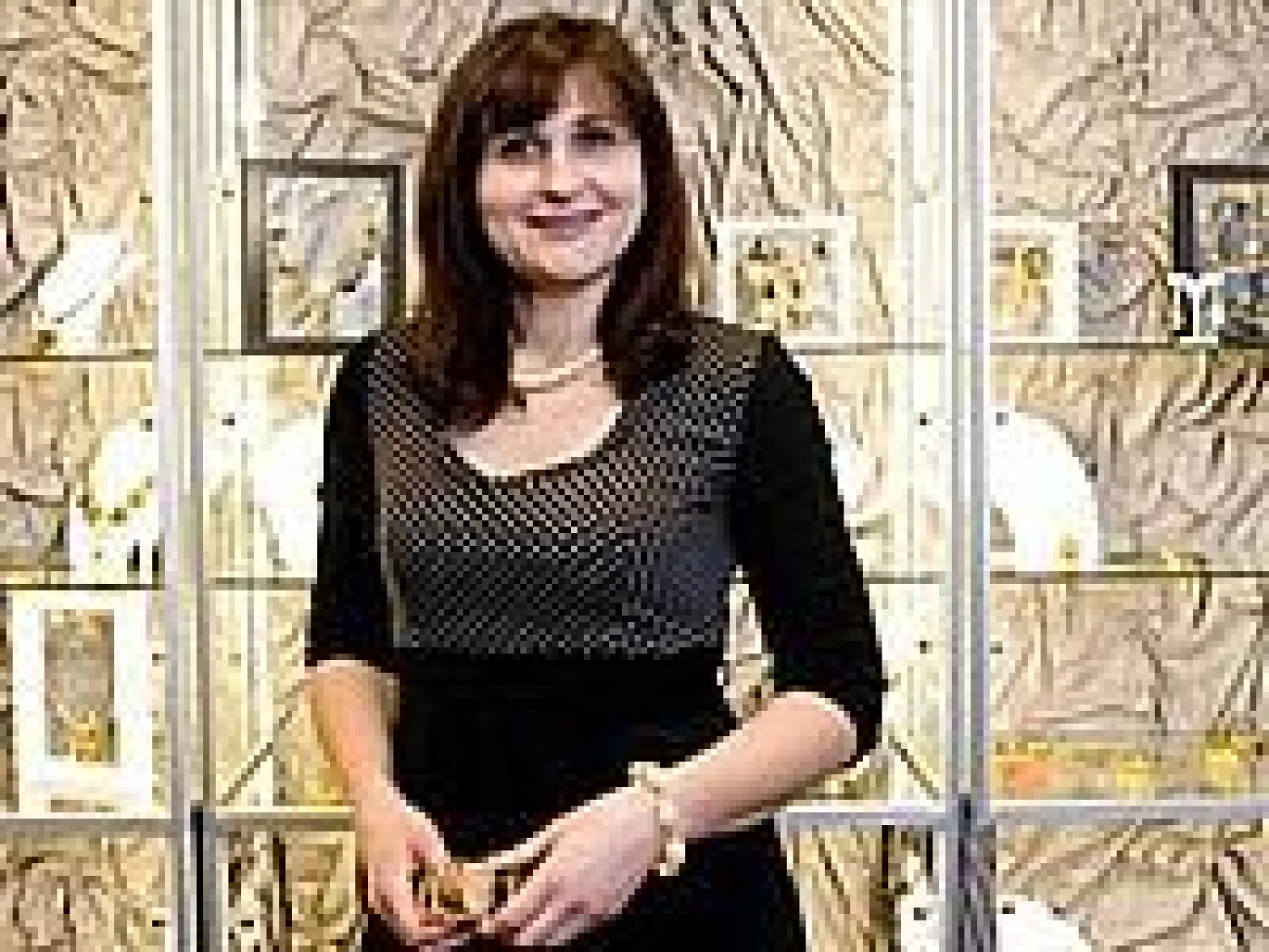 Ina Michnovič, UAB "Saniston Baltic", valdančios originalių autorinių papuošalų iš gintaro galerijos-praduotuvės "Ina" įkūrėja ir vadovė.
